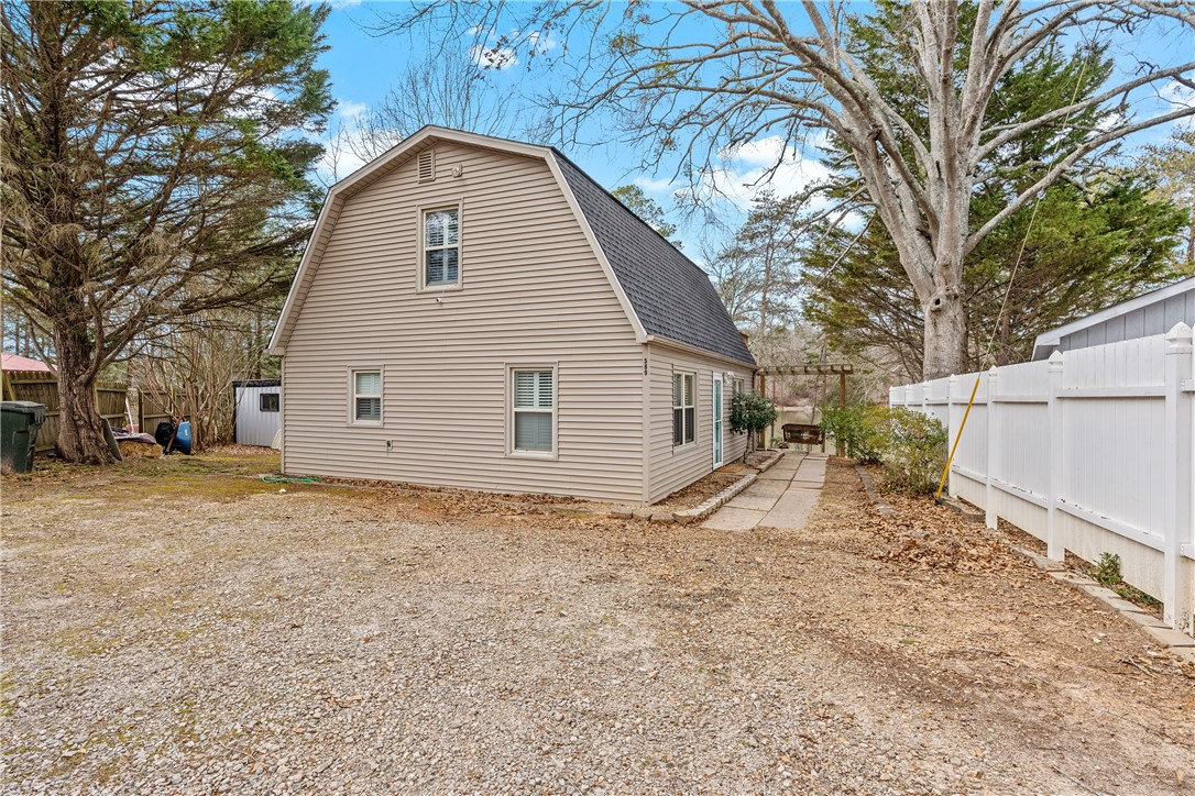 589 Oliver Road Westminster, SC 29693 - Photo 13 of 36