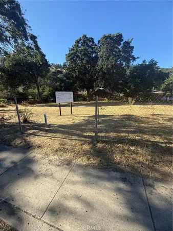 $15,000 | 12484 The Plaza, Clearlake Oaks, CA 95423