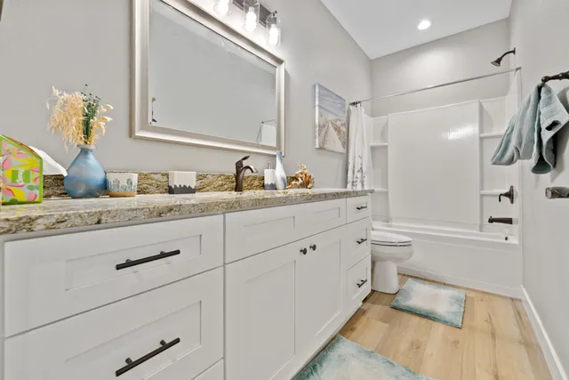 $339,900 | 1844 Woodland Way, Unit 4311, Slinger, WI 53086