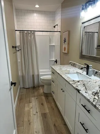 $349,900 | 1844 Woodland Way, Unit 4311, Slinger, WI 53086