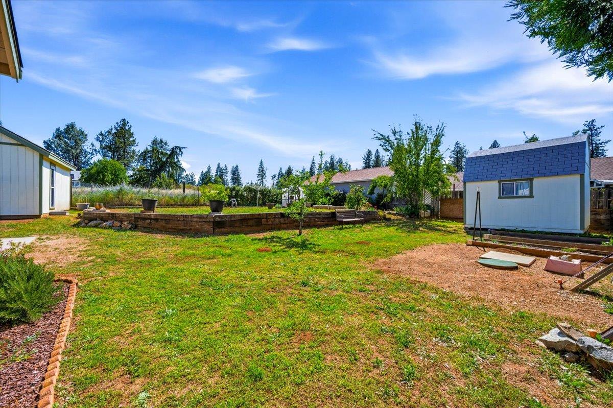 232 Upper Slate Creek Road Grass Valley, CA 95945 - Photo 37 of 48 a view of a house with a big yard