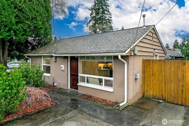 $574,995 | 5700 241st Street Southwest, Mountlake Terrace, WA 98043
