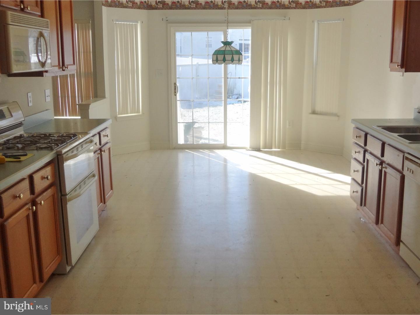 417 Colts Run Road Williamstown, NJ 08094 - Photo 8 of 23 Kitchen