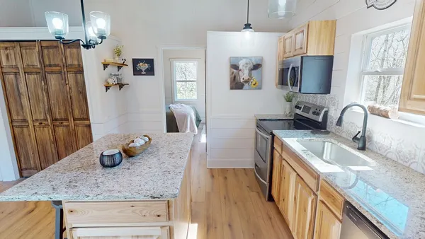 $299,000 | 820 Beaver Creek Road, Andrews, NC 28901