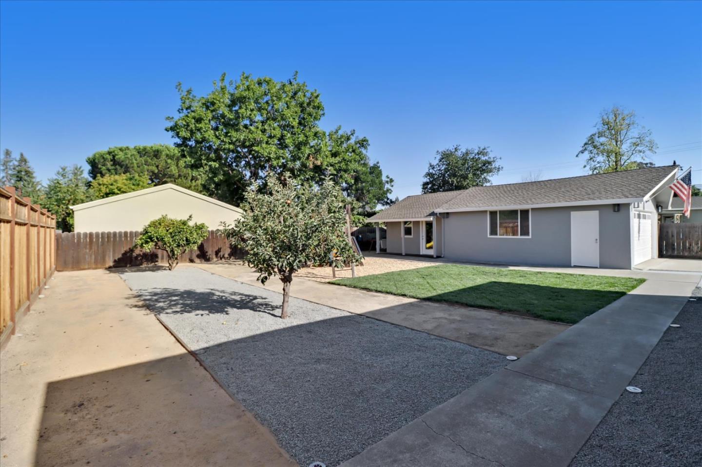 280 Dallas Drive Campbell, CA 95008 - Photo 43 of 64 a view of a house with a yard and large tree