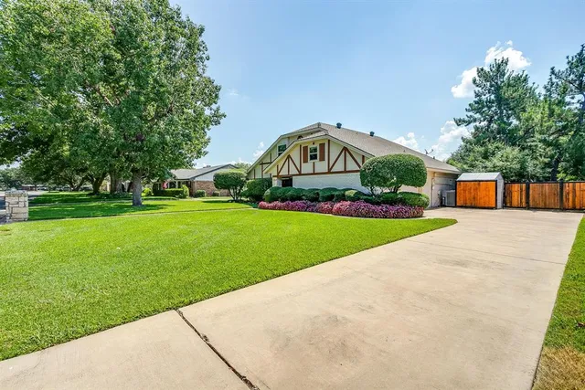 $369,900 | 1327 Hemphill Drive, Cleburne, TX 76033