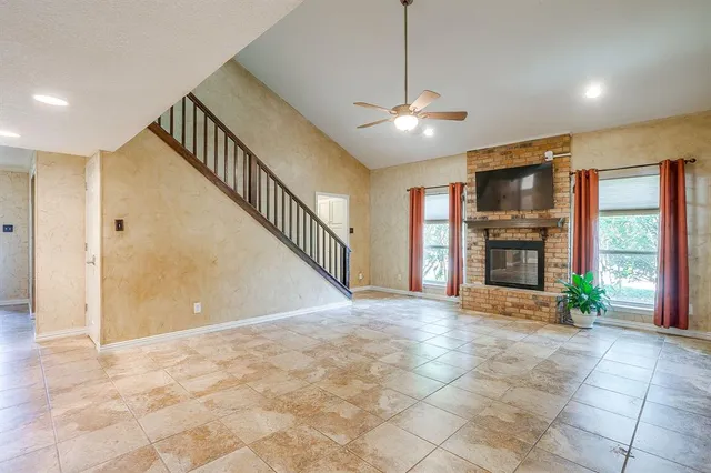 $369,900 | 1327 Hemphill Drive, Cleburne, TX 76033