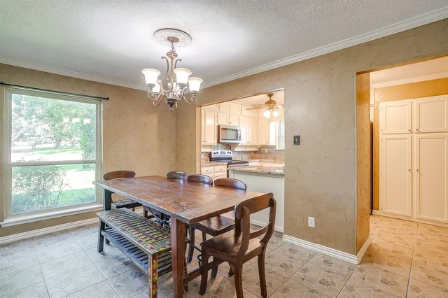 $369,900 | 1327 Hemphill Drive, Cleburne, TX 76033