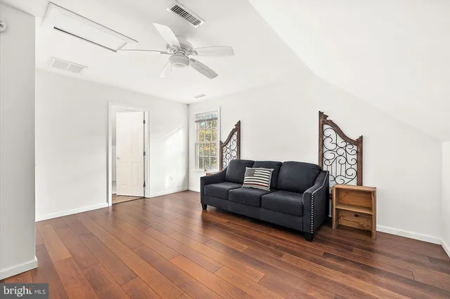 $562,500 | 101 Mumford Landing Road, Ocean Pines, MD 21811