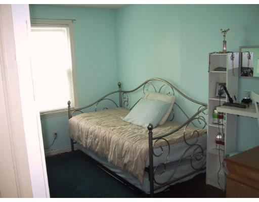 89 Silvin Road Chicopee, MA 01013 - Photo 10 of 23 Gallery Image 10