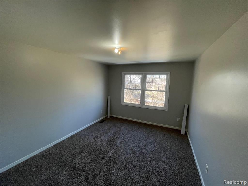 24259 Weathervane Court Novi, MI 48374 - Photo 13 of 23