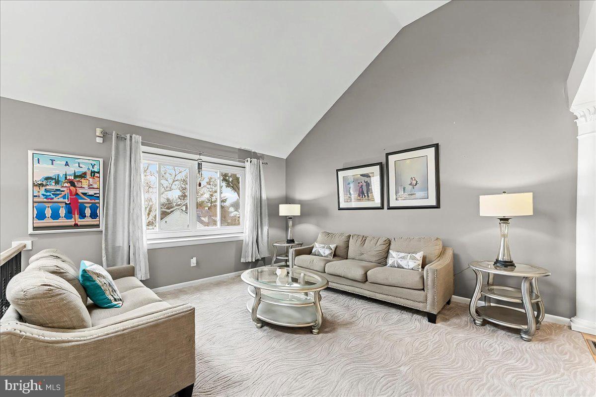 474 Ridge Lane Springfield, PA 19064 - Photo 6 of 48