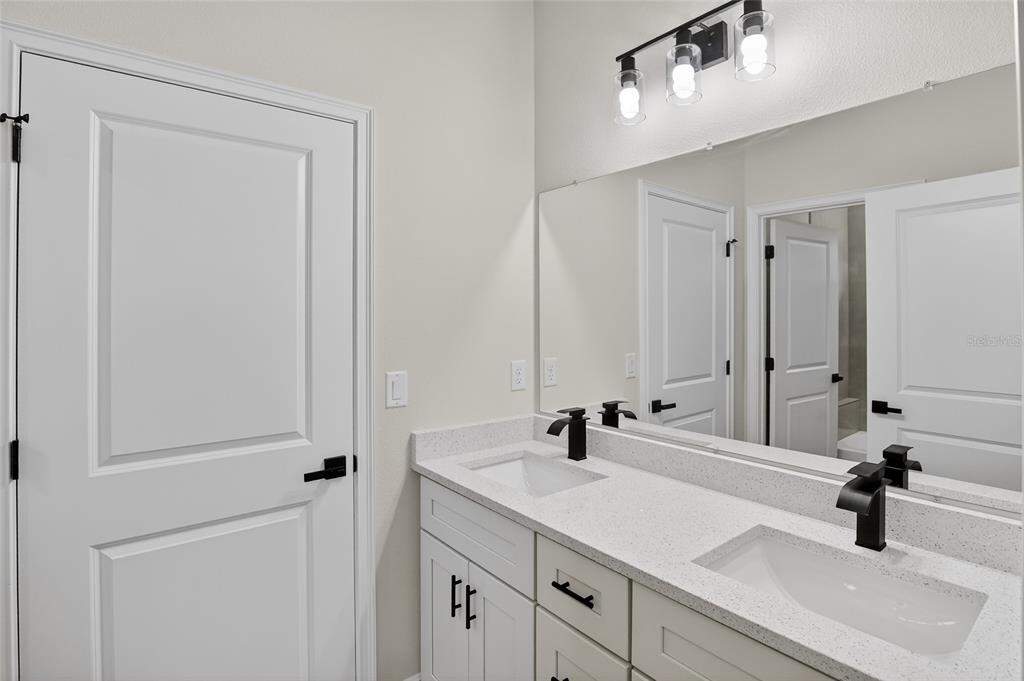 6241 Southwest 154th Lane Road Ocala, FL 34473 - Photo 13 of 29