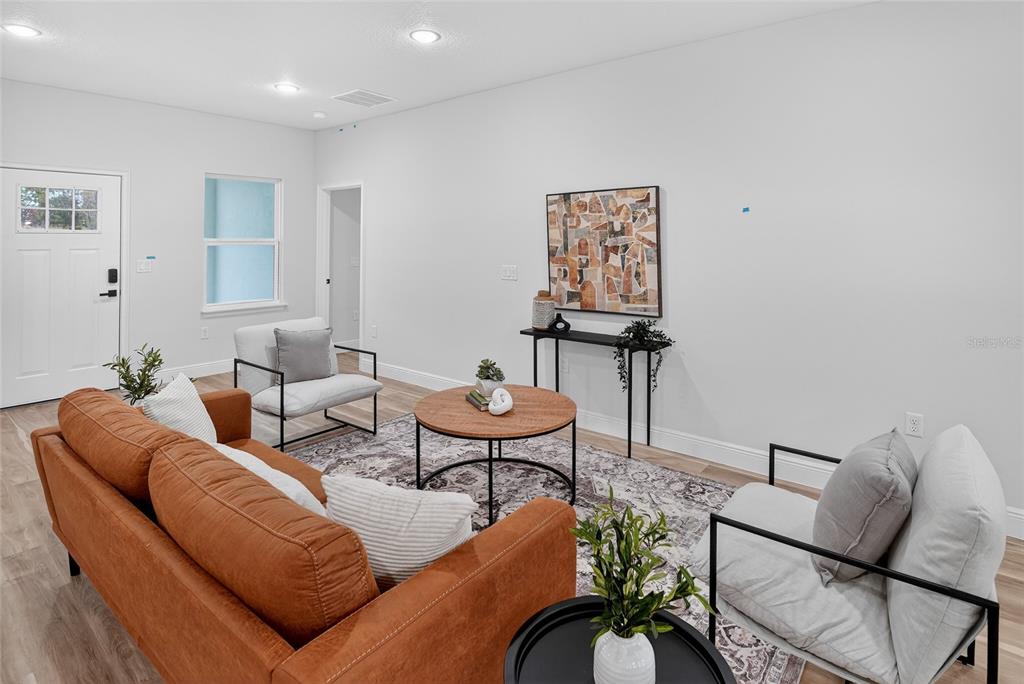 6241 Southwest 154th Lane Road Ocala, FL 34473 - Photo 5 of 29