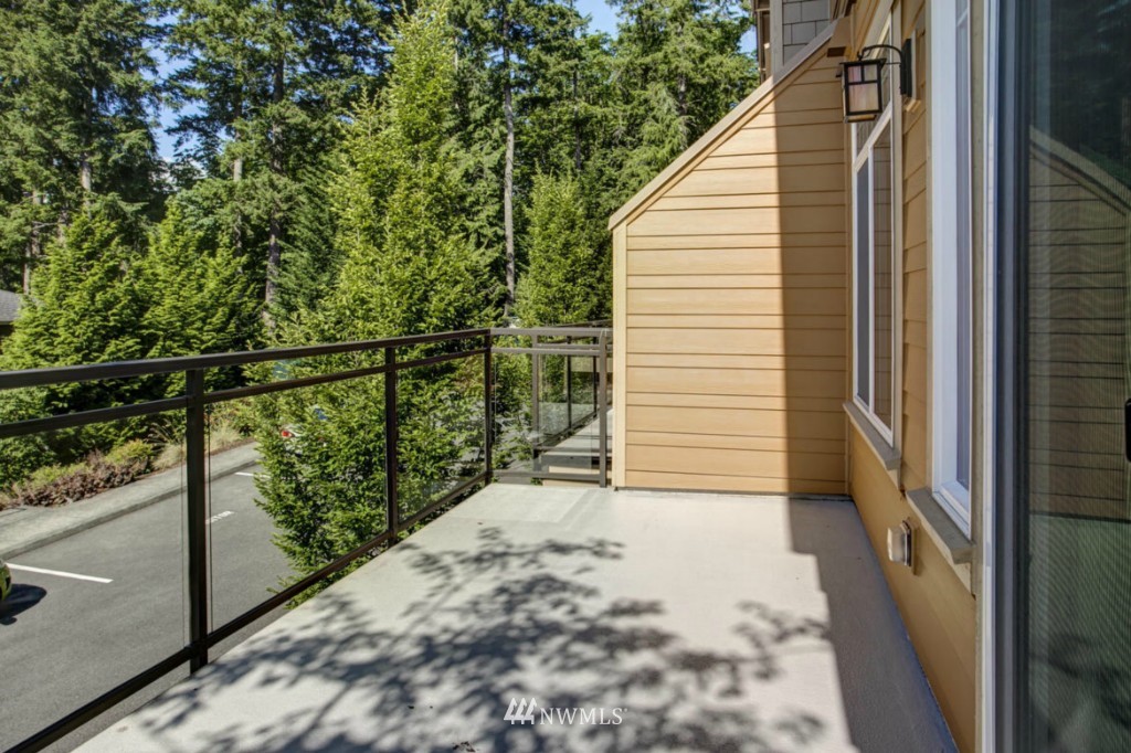 23300 Southeast Black Nugget Road, Unit J6 Issaquah, WA 98029 - Photo 21 of 22