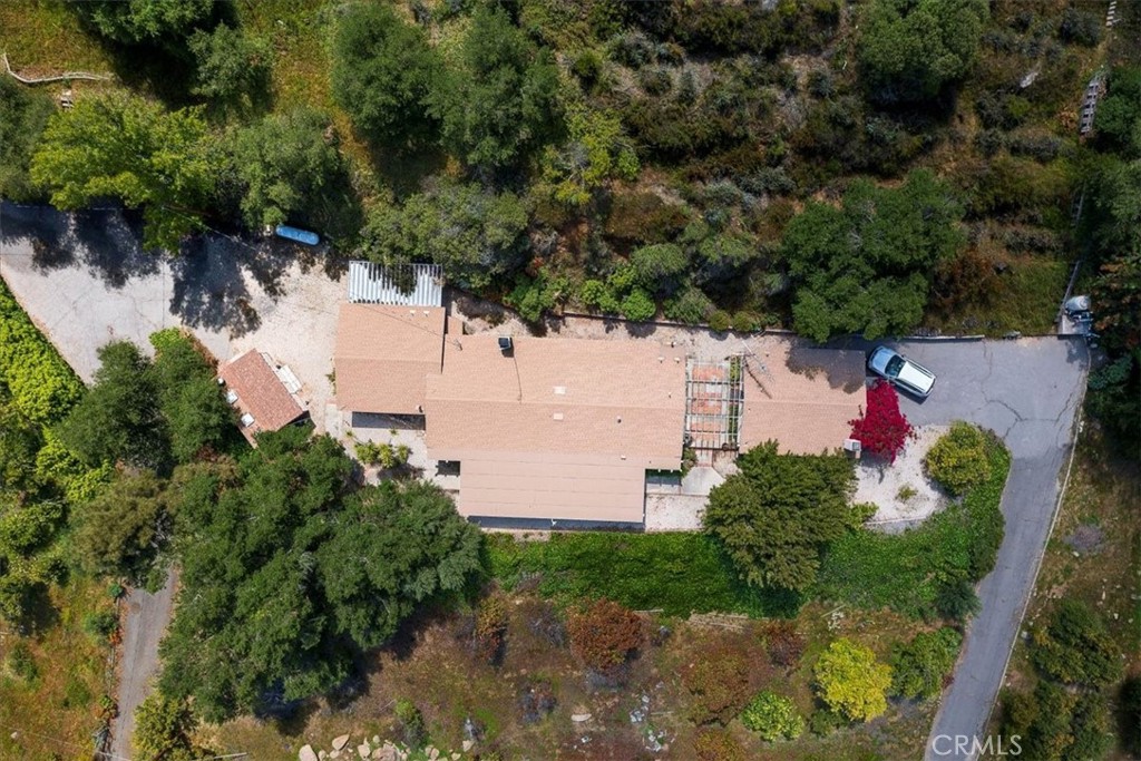 40057 South Shore Drive Fallbrook, CA 92028 - Photo 47 of 53 an aerial view of residential house with outdoor space and trees all around