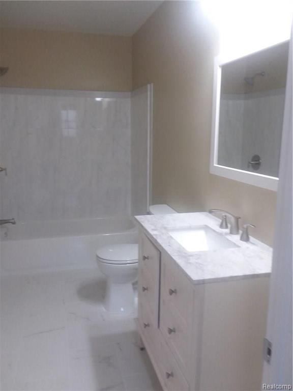 21307 Springhill Street Romulus, MI 48174 - Photo 7 of 24