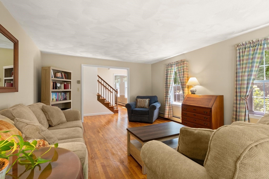 4 Quail Run Road Norfolk, MA 02056 - Photo 9 of 41
