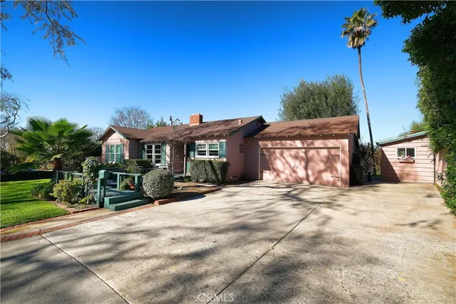 a view of a house with a patio