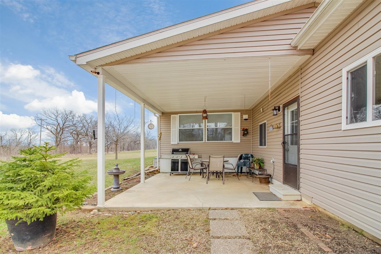 1602 Albion Road Albion, MI 49224 - Photo 28 of 44 Gallery Image 28