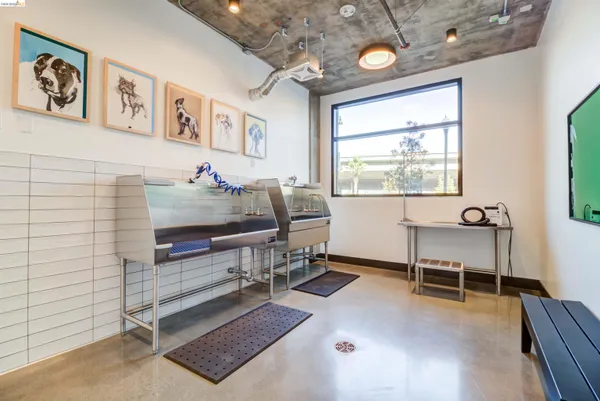 $348,900 | 260 Brooklyn Basin Way, Unit 538, Oakland, CA 94606