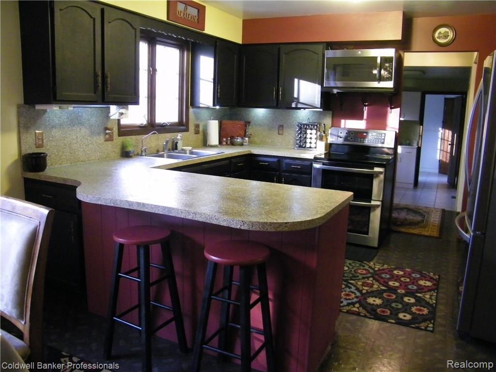 5115 Lonsberry Road Columbiaville, MI 48421 - Photo 12 of 50 100_2968.jpg