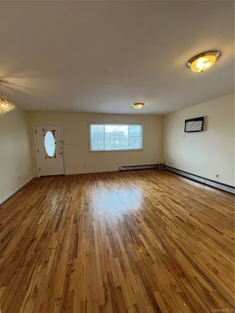 $3,000 | 196-15 Hillside Avenue, Unit 2 | Holliswood Jamaica