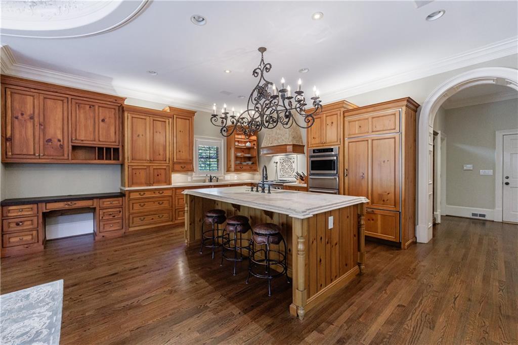 9390 Colonnade Trail Alpharetta, GA 30022 - Photo 18 of 122