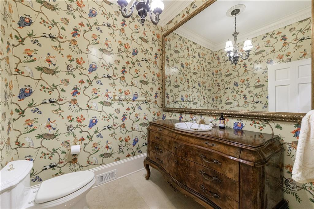 9390 Colonnade Trail Alpharetta, GA 30022 - Photo 46 of 122