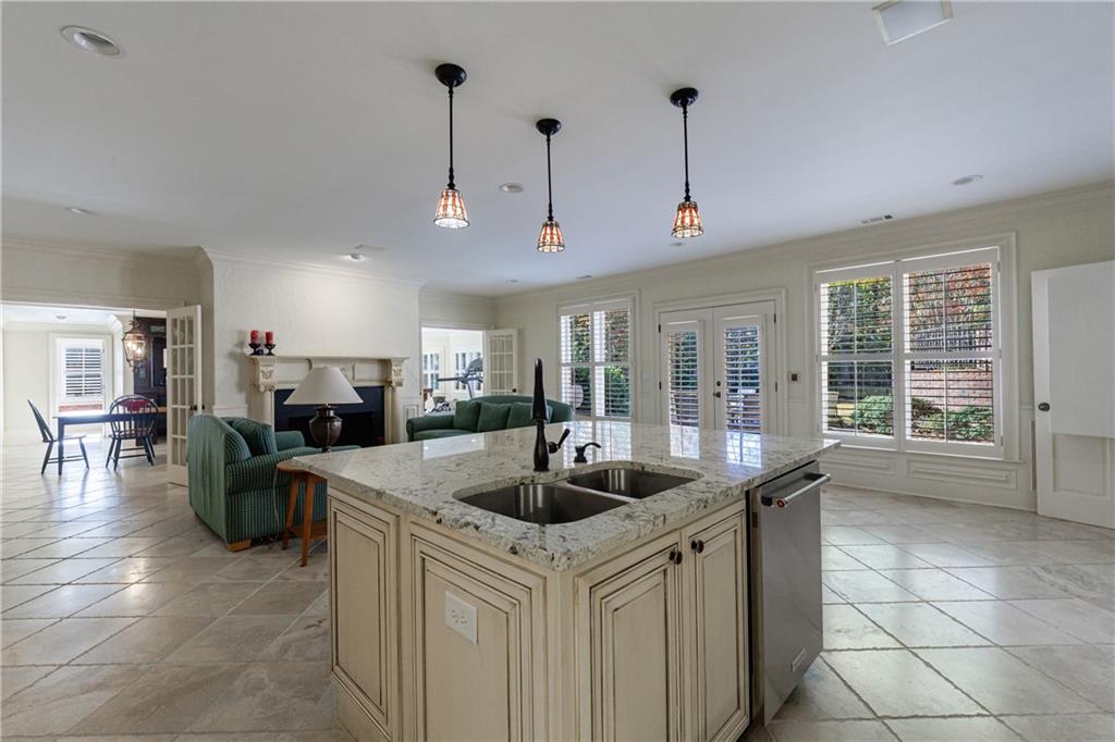 9390 Colonnade Trail Alpharetta, GA 30022 - Photo 78 of 122