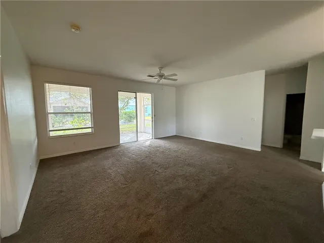 $2,300 | 865 10th Drive, Vero Beach, FL 32960