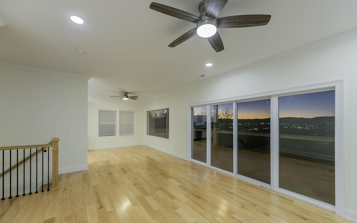 81 Shallowford Road Chattanooga, TN 37404 - Photo 11 of 62 DSC_8186
