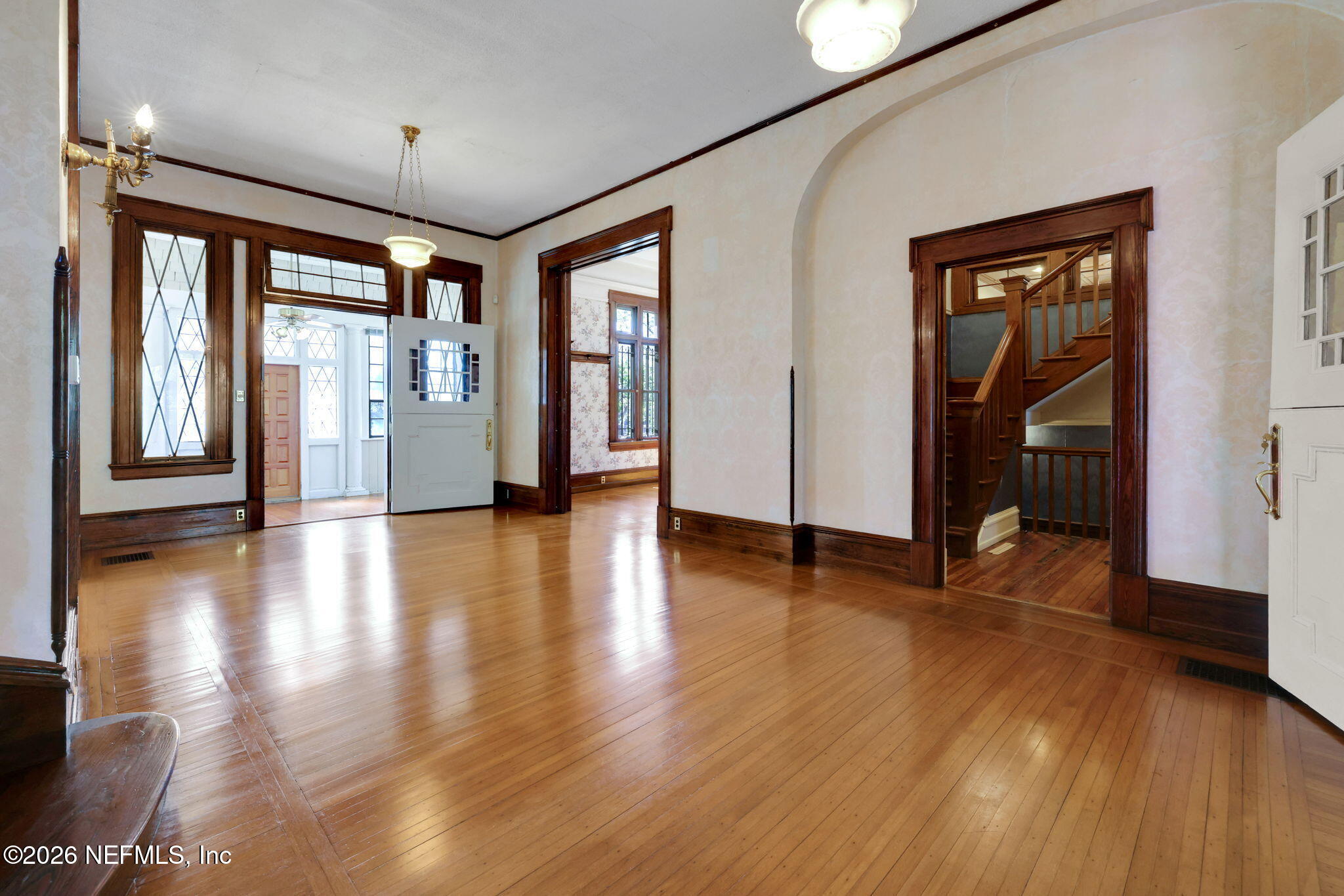 2160 Oak Street Jacksonville, FL 32204 - Photo 12 of 143 82-web-or-mls-036A6627