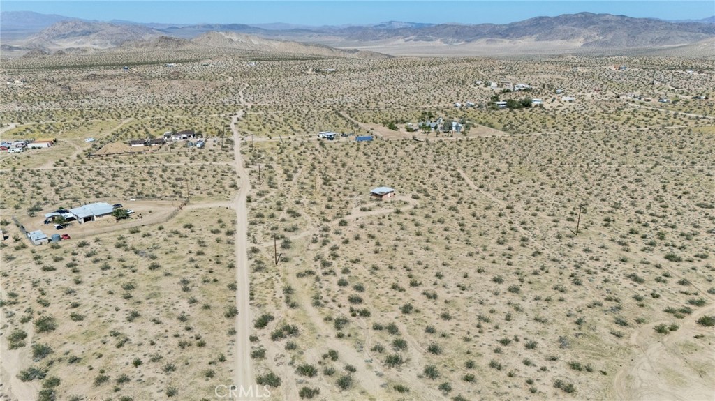 5555 Oleta Road Johnson Valley, CA 92285 - Photo 15 of 43