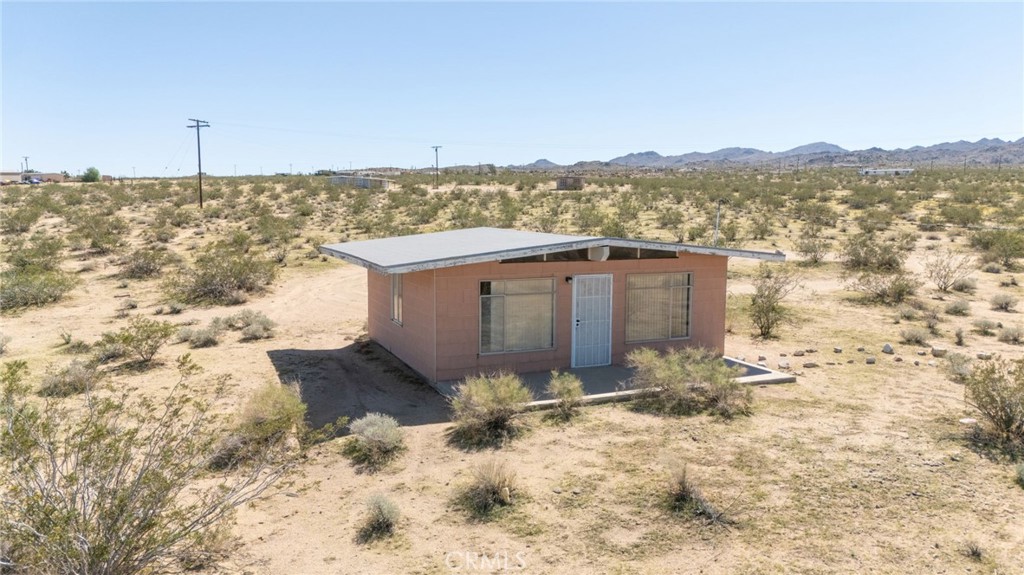 5555 Oleta Road Johnson Valley, CA 92285 - Photo 2 of 43 a view of a terrace