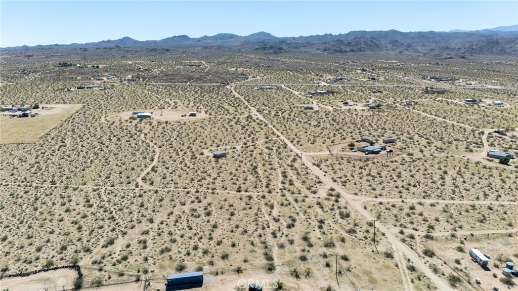 5555 Oleta Road Johnson Valley, CA 92285 - Photo 21 of 43 a view of a with a mountain view