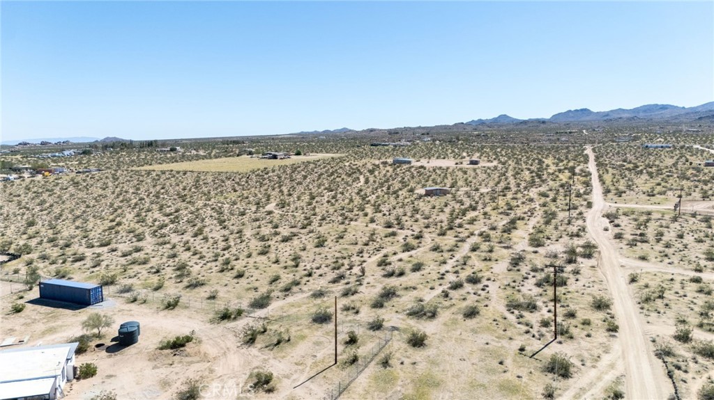 5555 Oleta Road Johnson Valley, CA 92285 - Photo 27 of 43