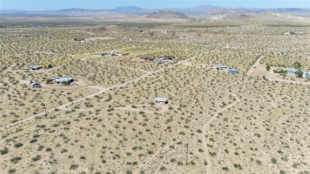 5555 Oleta Road Johnson Valley, CA 92285 - Photo 9 of 43