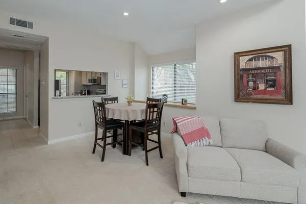 $1,799 | 9910 Royal Lane, Unit 1101, Dallas, TX 75231