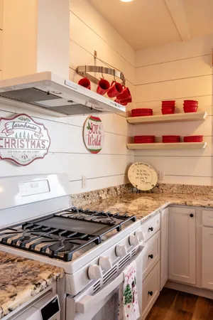 $1,400,000 | 105 Lake Desmet Road, Buffalo, WY 82834