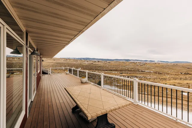$1,400,000 | 105 Lake Desmet Road, Buffalo, WY 82834