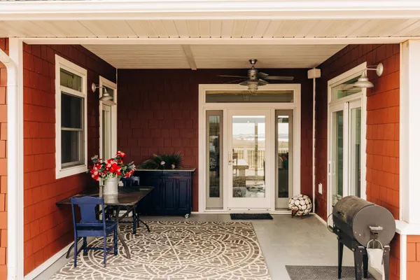 $1,400,000 | 105 Lake Desmet Road, Buffalo, WY 82834