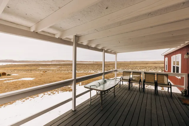 $1,400,000 | 105 Lake Desmet Road, Buffalo, WY 82834