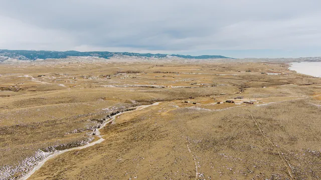 $1,400,000 | 105 Lake Desmet Road, Buffalo, WY 82834