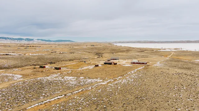 $1,400,000 | 105 Lake Desmet Road, Buffalo, WY 82834