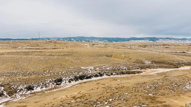 $1,400,000 | 105 Lake Desmet Road, Buffalo, WY 82834