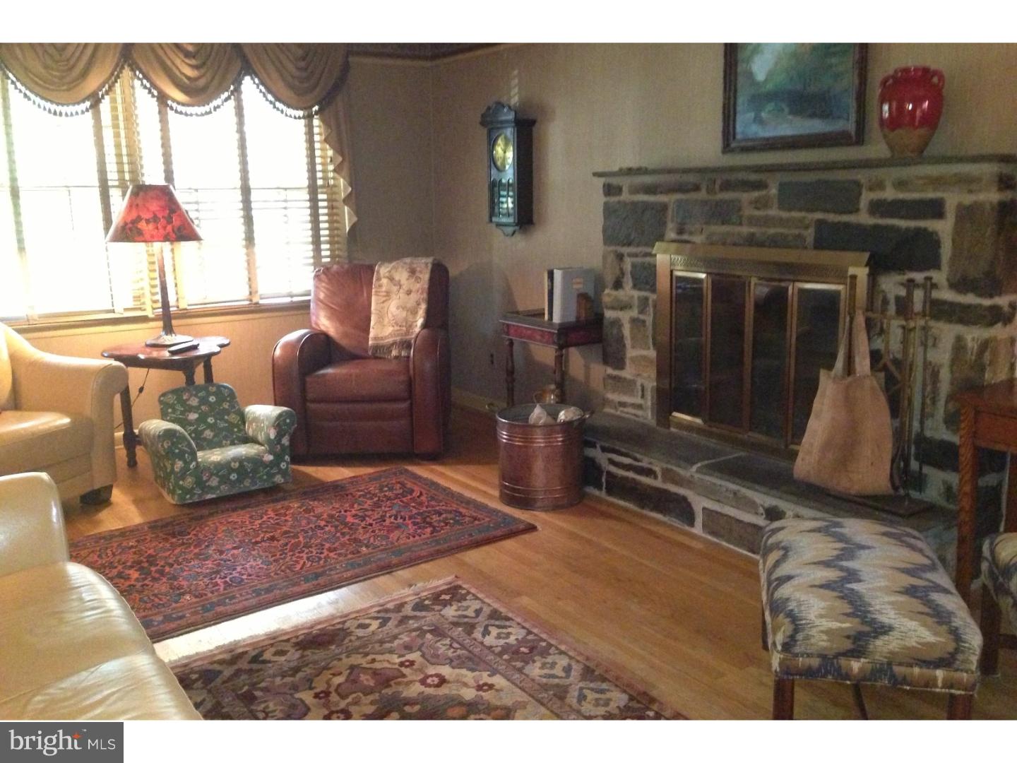 1642 Dublin Road Dresher, PA 19025 - Photo 12 of 25 Family Room