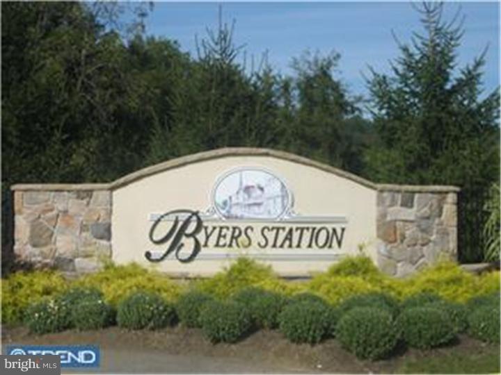 2535 Rainer Road Chester Springs, PA 19425 - Photo 16 of 16 Community Entrance