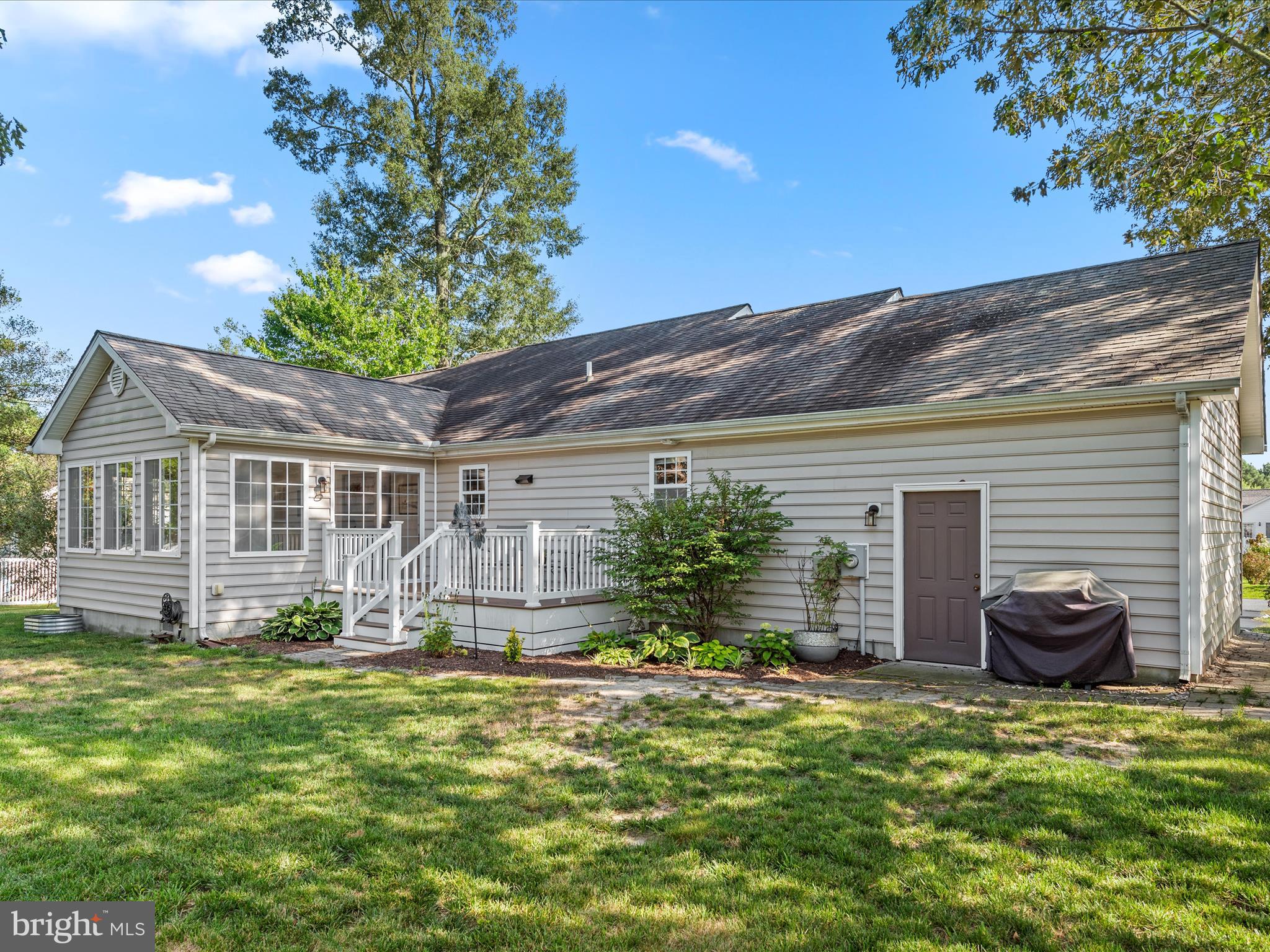 30991 Oak Leaf Drive Lewes, DE 19958 - Photo 39 of 46 Exterior