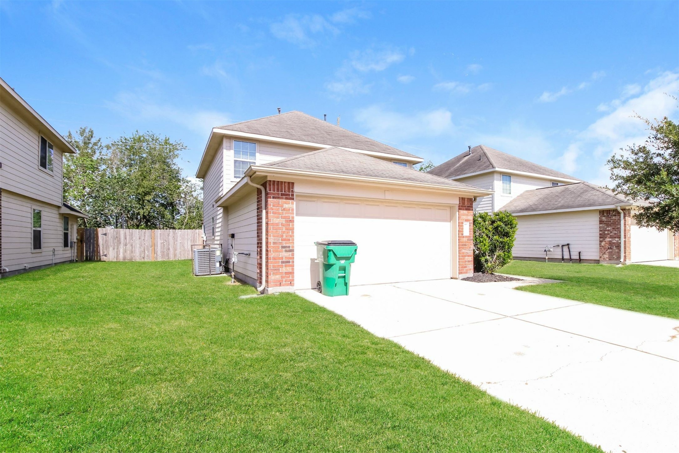 12613 Rio Lindo Street Rosharon, TX 77583 - Photo 1 of 10